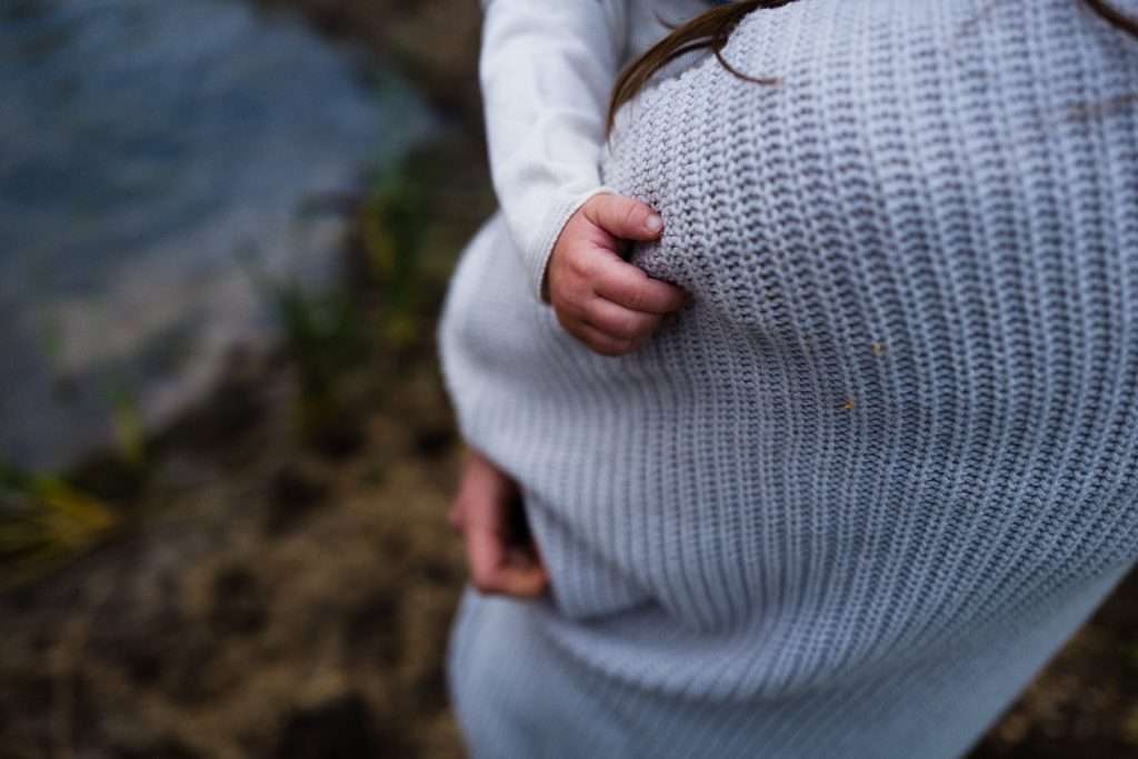 Clinging is loving
